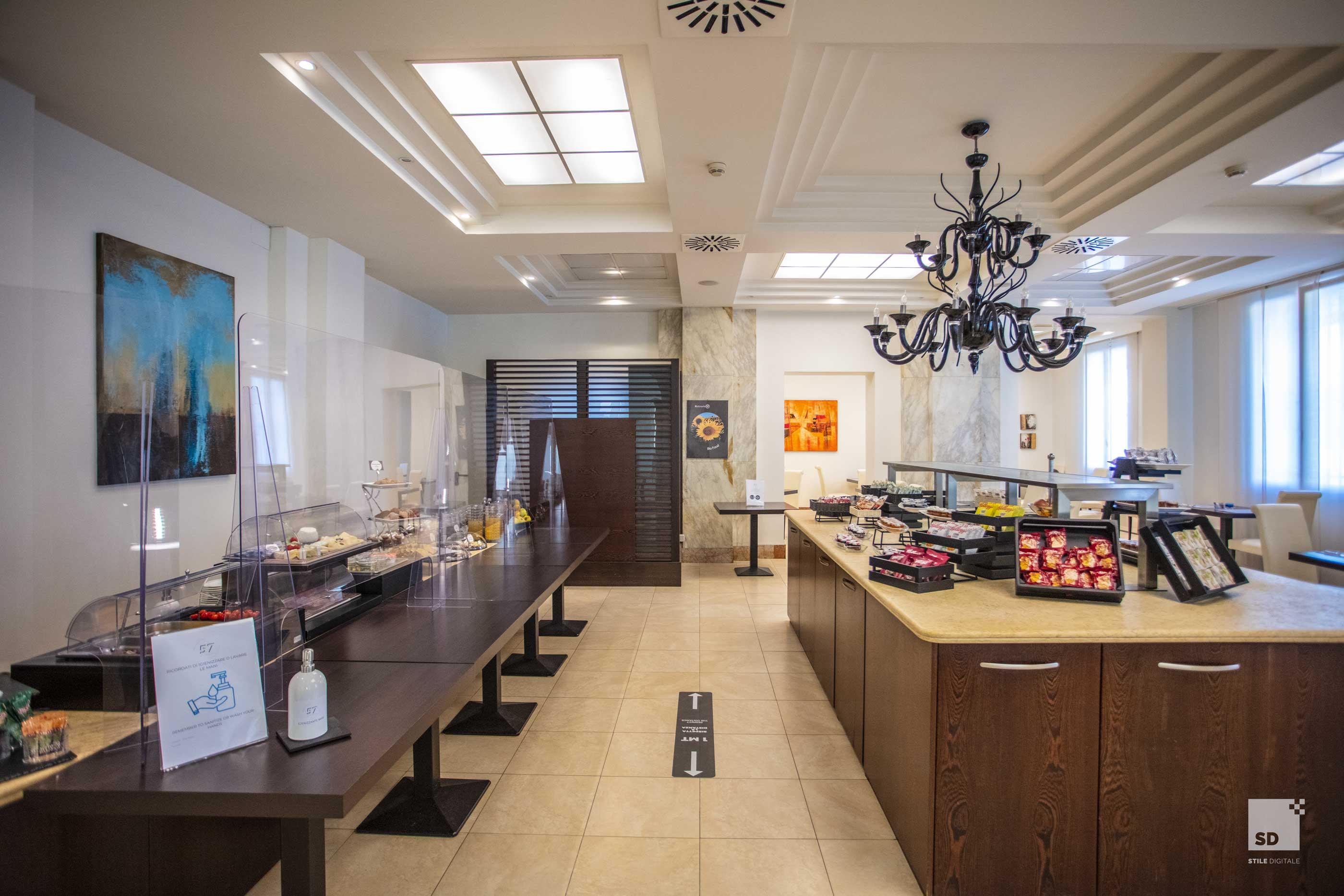 Hotel Regina Elena 57 & Oro Bianco Spa Ріміні Екстер'єр фото