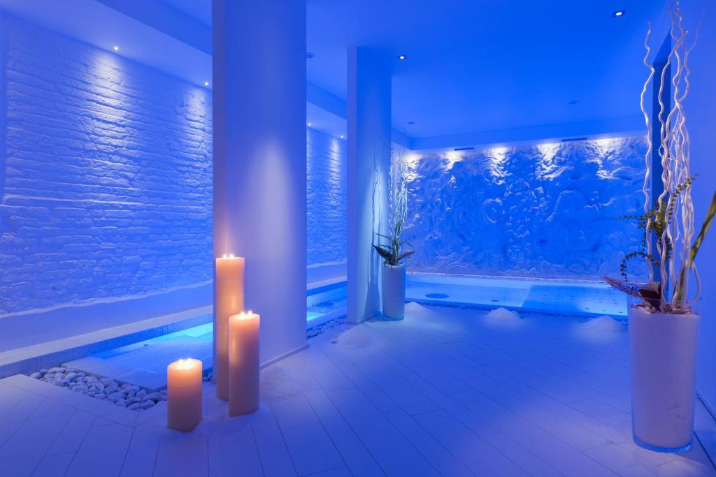 Hotel Regina Elena 57 & Oro Bianco Spa Ріміні Екстер'єр фото