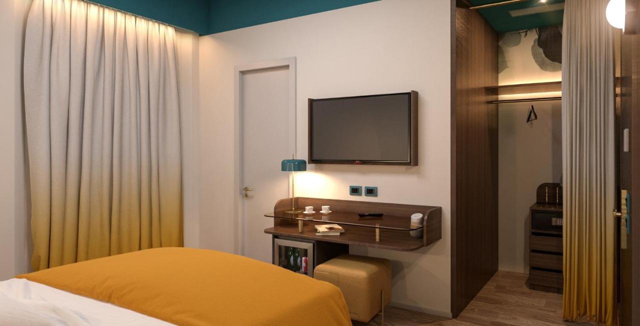 Hotel Regina Elena 57 & Oro Bianco Spa Ріміні Екстер'єр фото